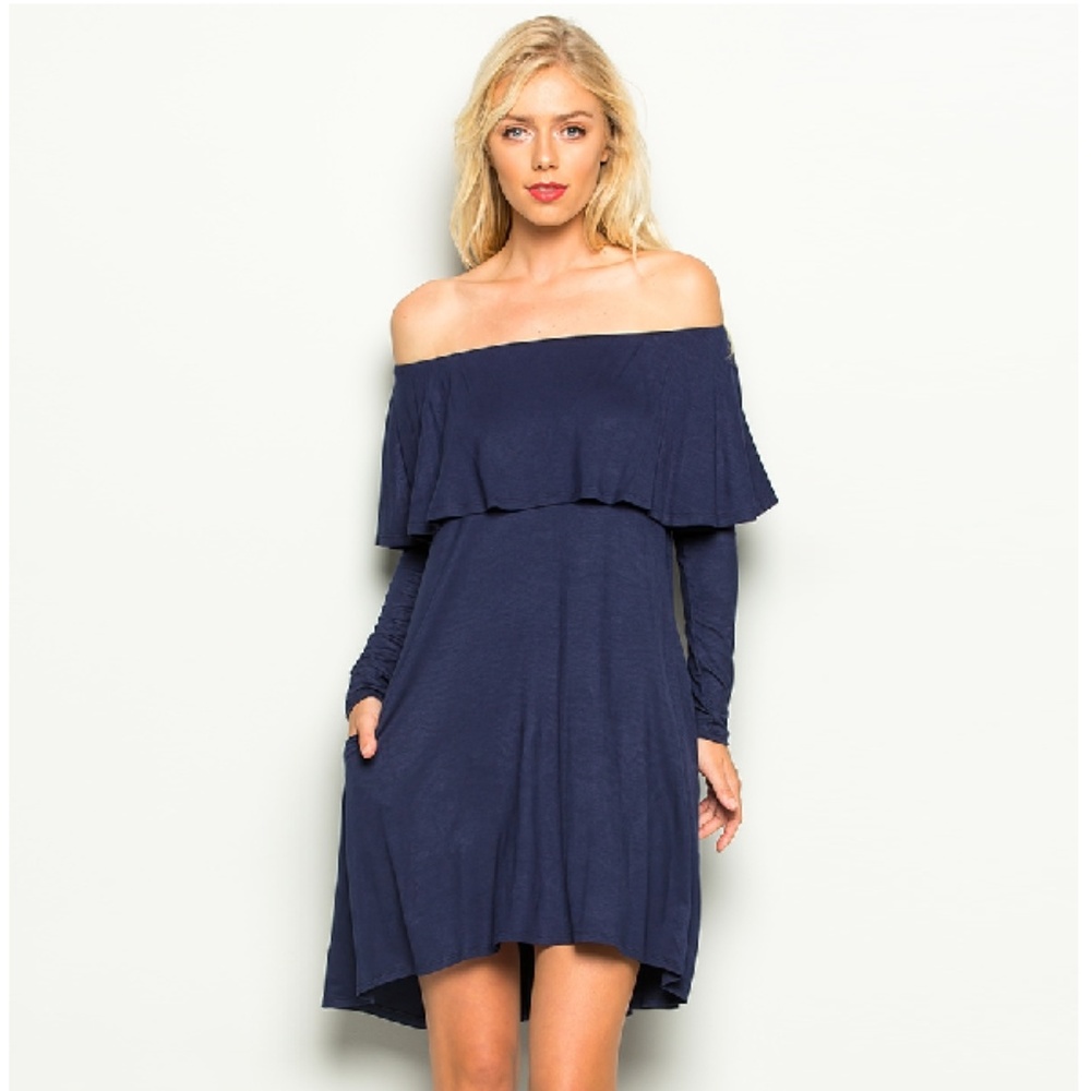 ❌SOLD❌ Off the Shoulder Dress with Pockets - Navy